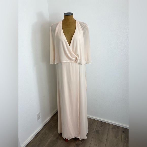 ModCloth Women’s XL NWT Wrapped in Rapture Dress Maxi Halter Chiffon Caped Wrap - Picture 1 of 11
